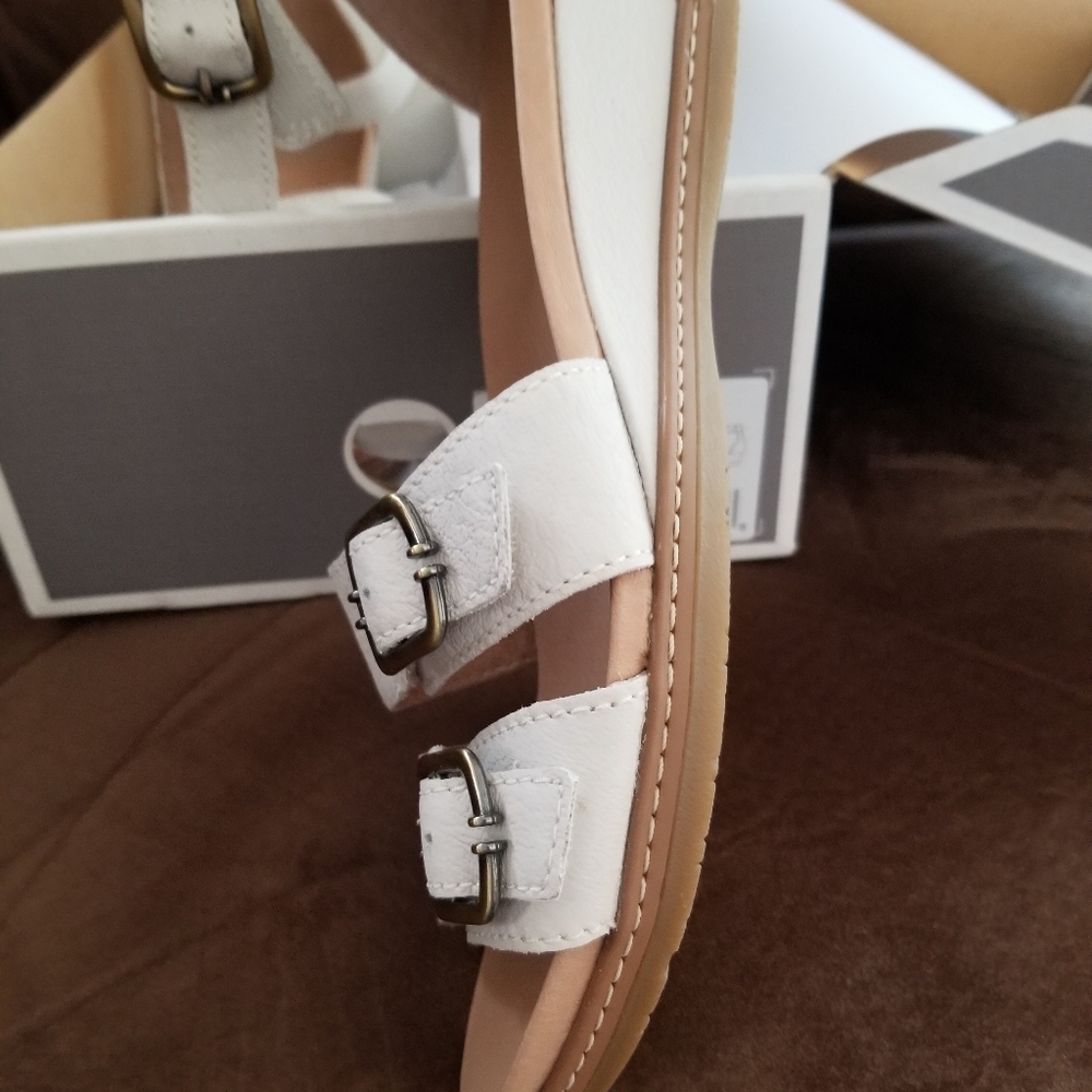 Dansko sandles - Picture 4 of 7
